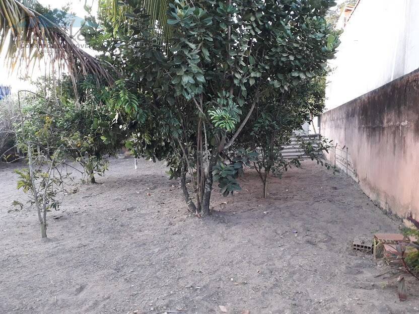 Casa à venda com 1 quarto, 450m² - Foto 8