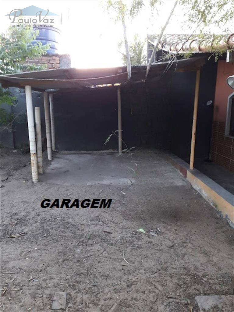 Casa à venda com 1 quarto, 450m² - Foto 11