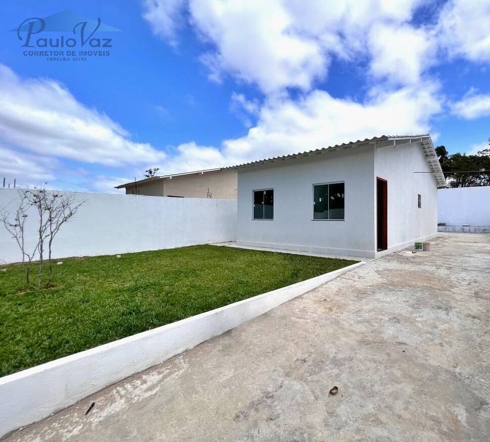 Casa para alugar com 2 quartos, 250m² - Foto 1