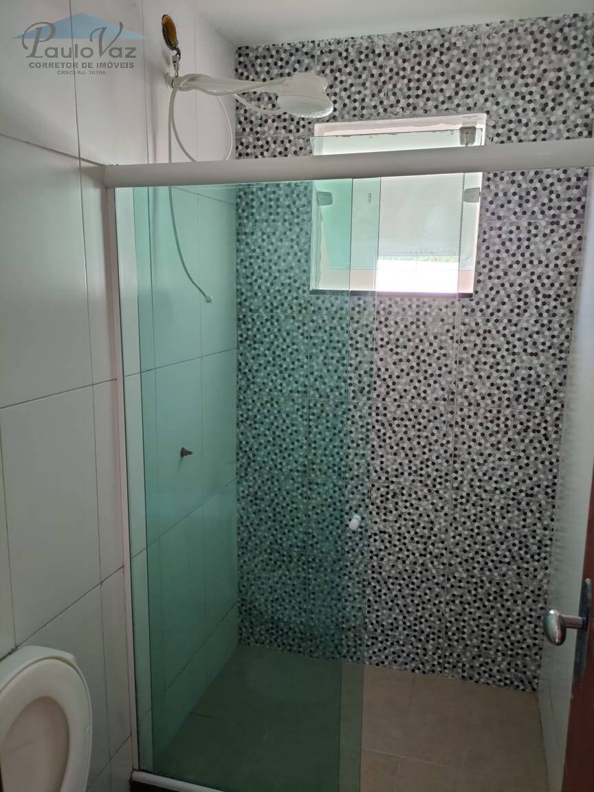 Casa para alugar com 2 quartos, 120m² - Foto 12